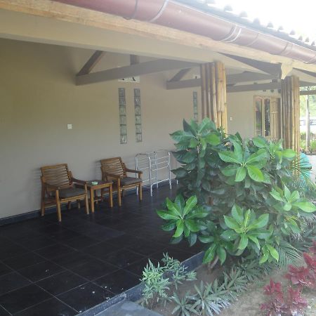 Villa Surga Sumbawa Sekongkang Eksteriør bilde